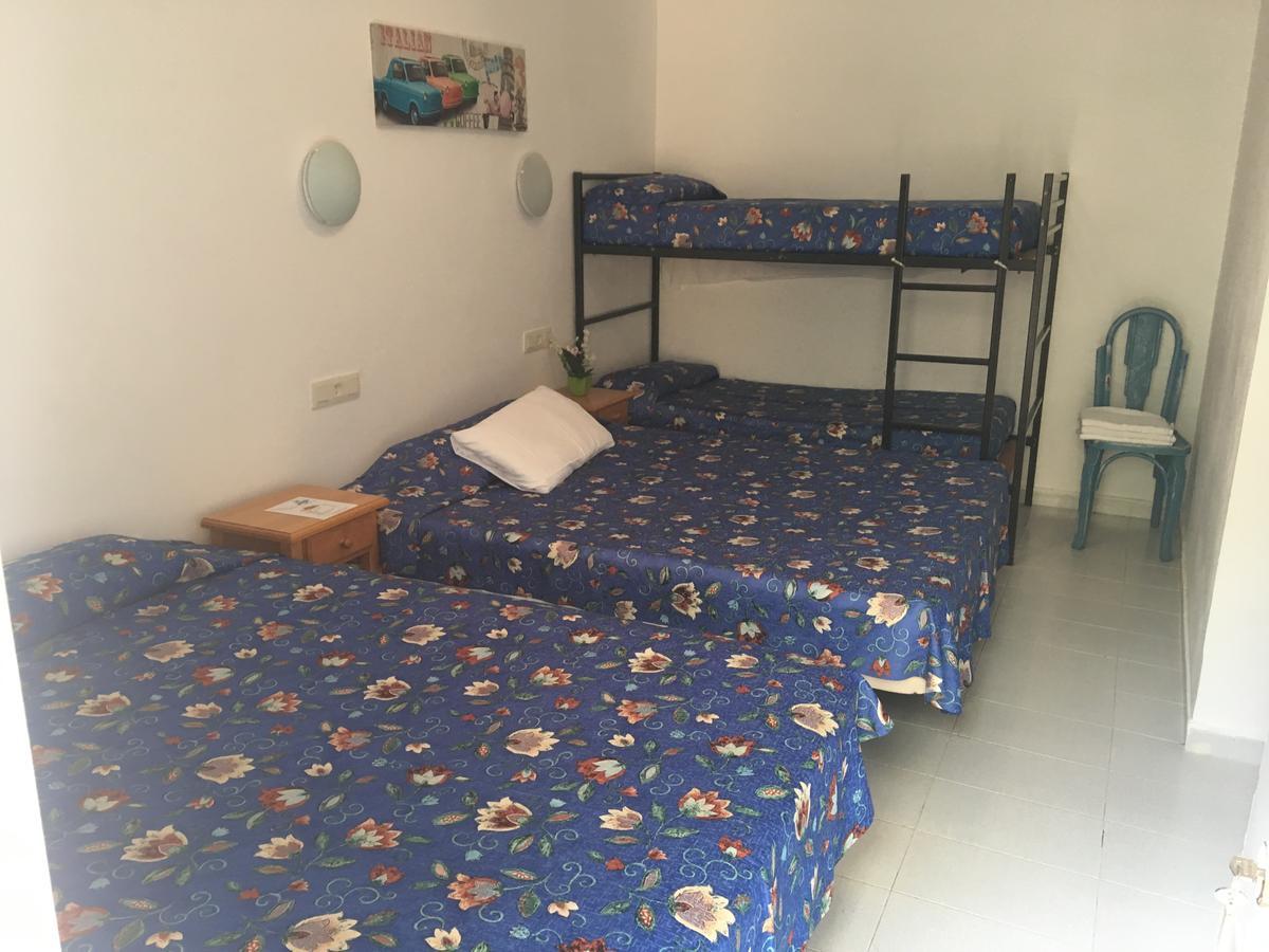Hostal Univers Calella Exteriér fotografie