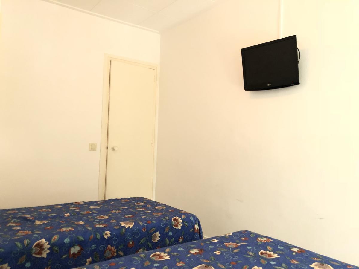 Hostal Univers Calella Exteriér fotografie